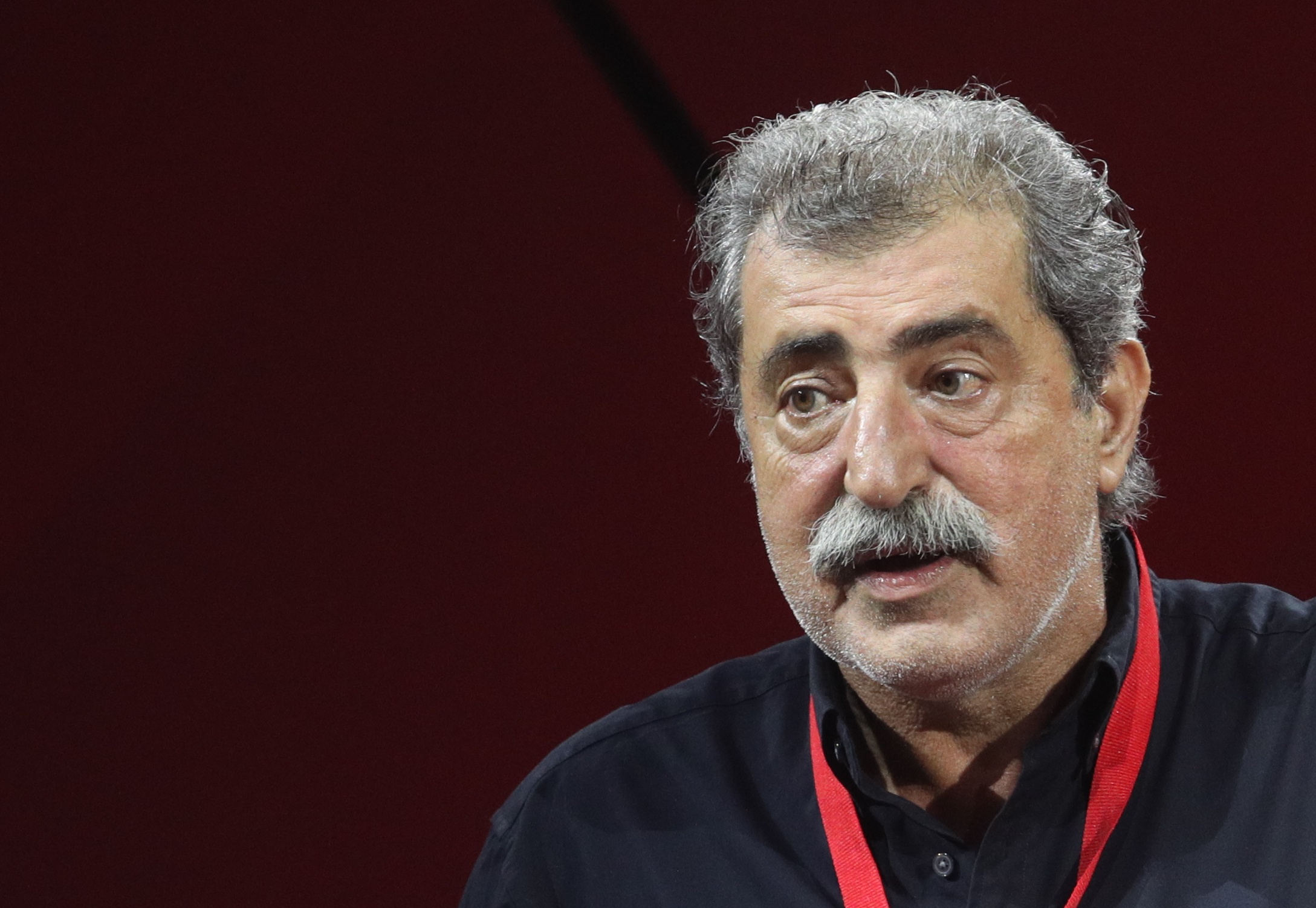Πολάκης Συνέδριο ΣΥΡΙΖΑ: “Καλωσορίζω τον Τσίπρα στην μάχη με την κλεπτοκρατία”