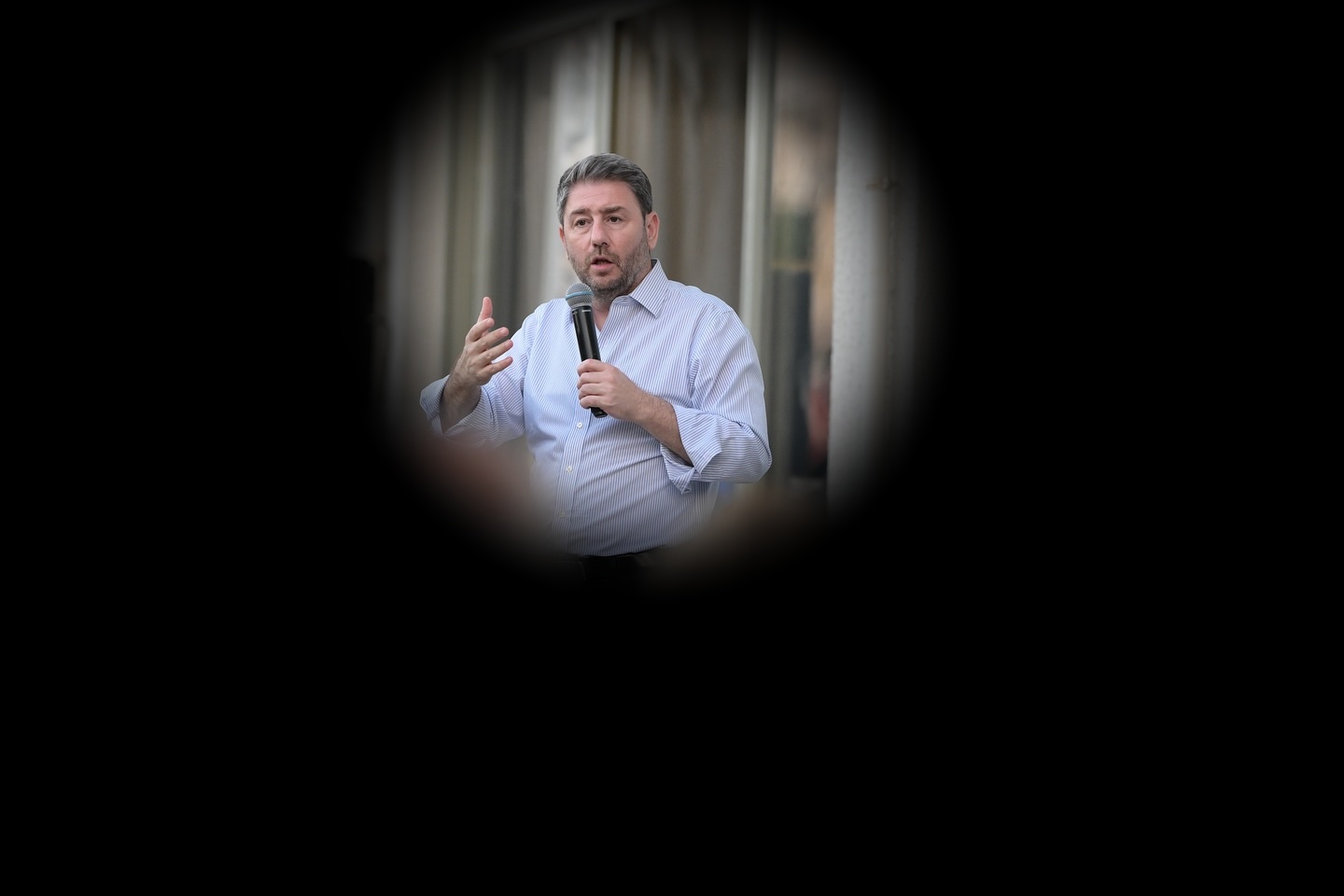 Το κόκκινο χαλί της Βουλής