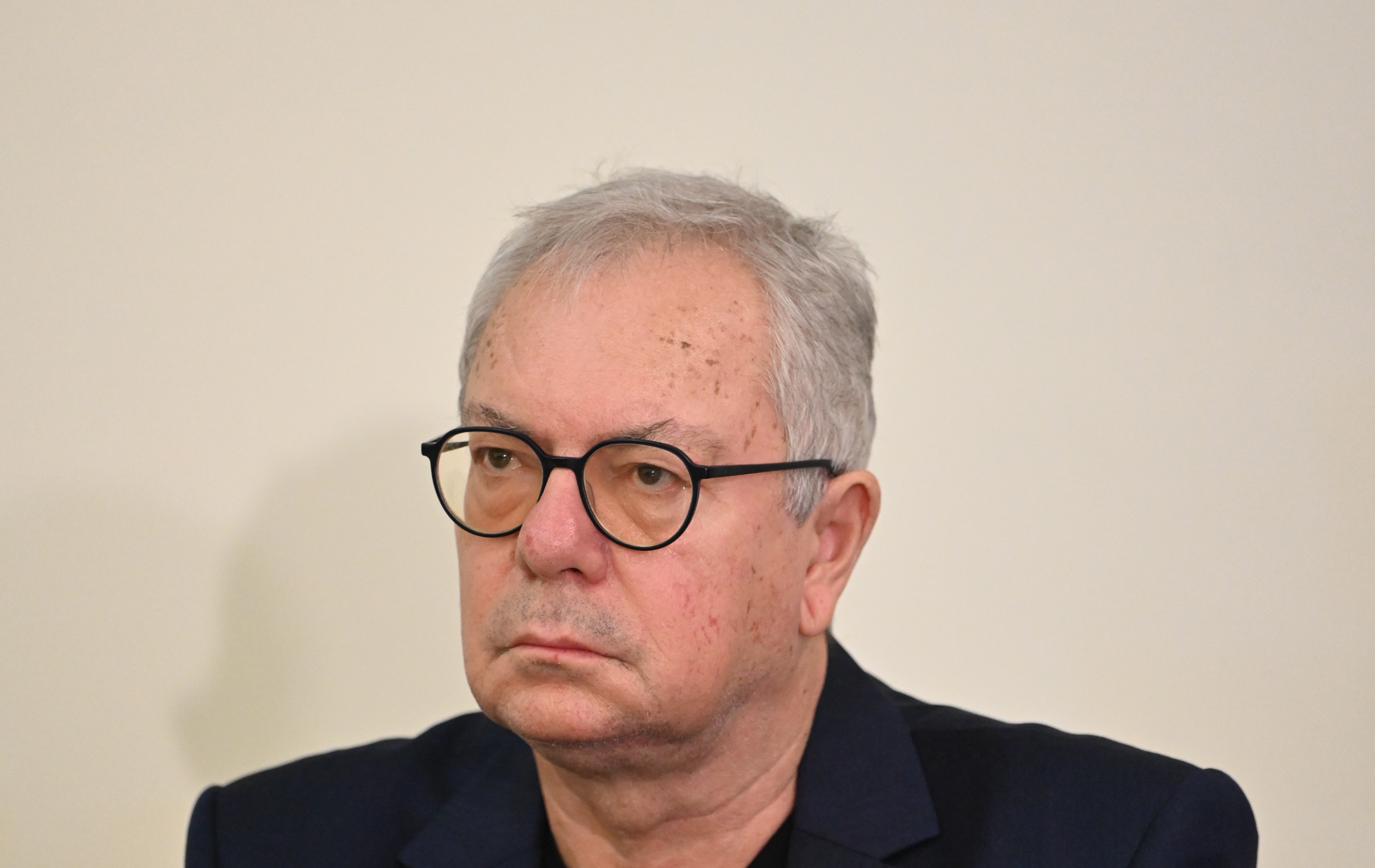 Μαλέλης για Mega: Δεν υπάρχει πολιτικός που θα τολμήσει να πάρει τηλέφωνο να μας δώσει γραμμή